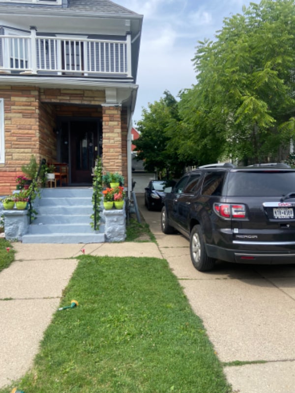 Building Photo - 148 Hedley Pl