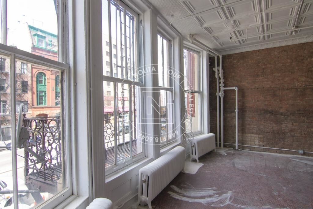 Foto del edificio - 219 Bowery