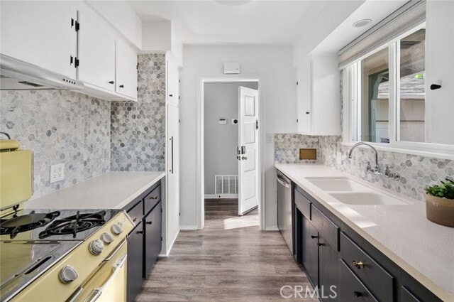 Foto del edificio - 12543 Hartland St