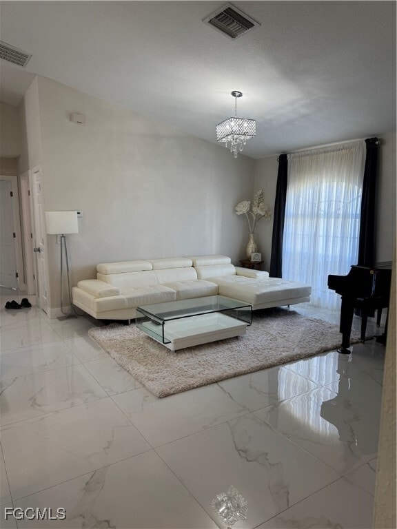 Foto del edificio - 3025 SW 8th Pl