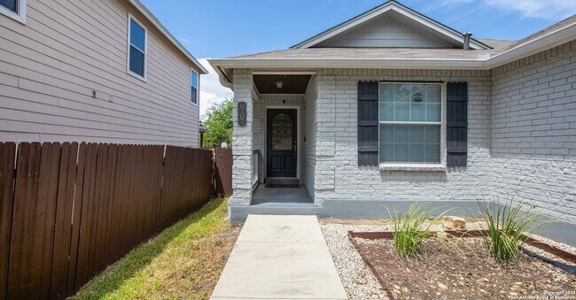 Building Photo - 6707 Carlsbad Rio