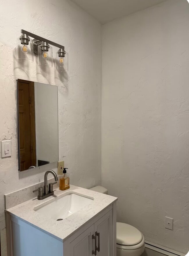 Foto del edificio - 41 Hollywood St.