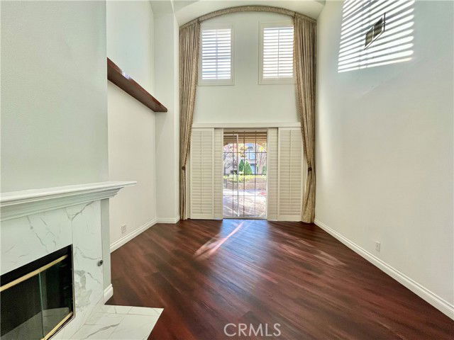 Foto del edificio - 24812 Avignon Dr