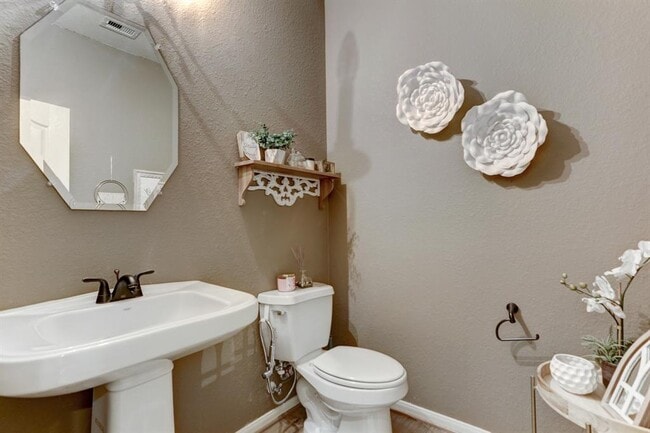 Building Photo - 24714 Crystal Leaf Ln