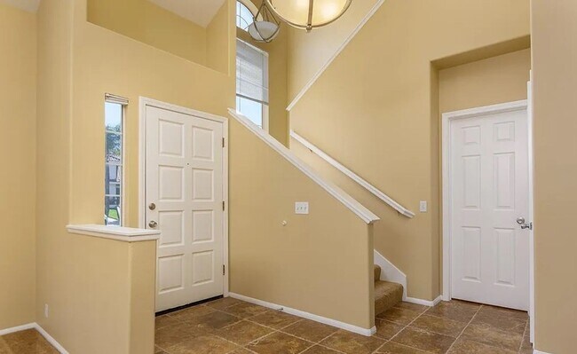 Foto del edificio - Oak Park 2 story cul-de-sac home