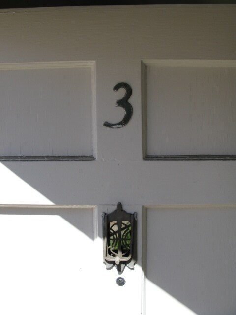 Foto del edificio - 5301 Russell Ave