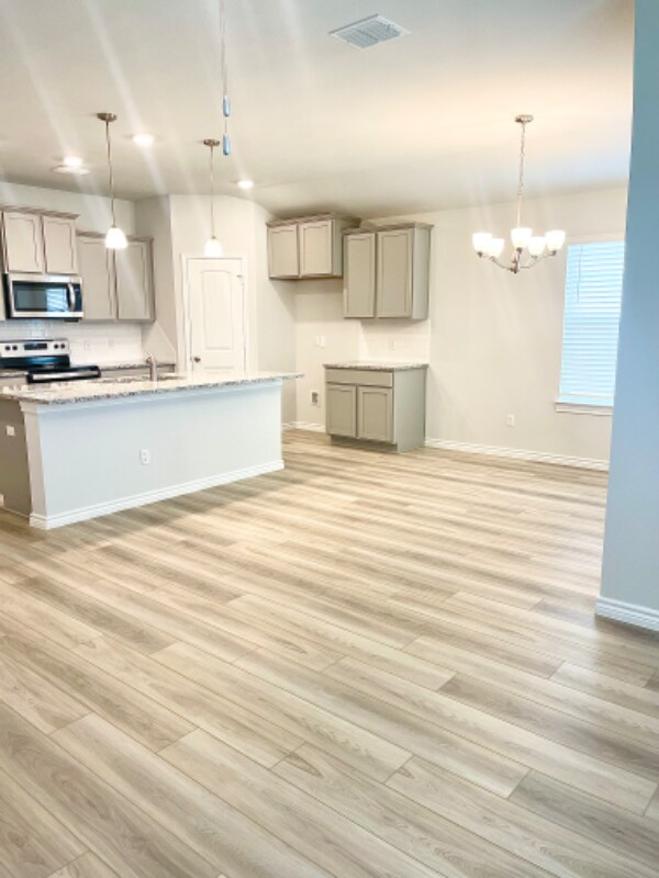 Foto del edificio - 10905 Hollister Ln