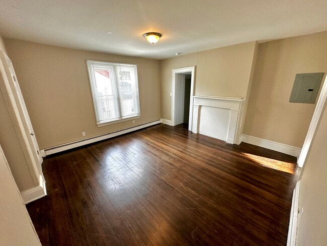 Living Room - 181 Mansion St