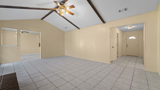 Foto del edificio - 1529 Leicester St