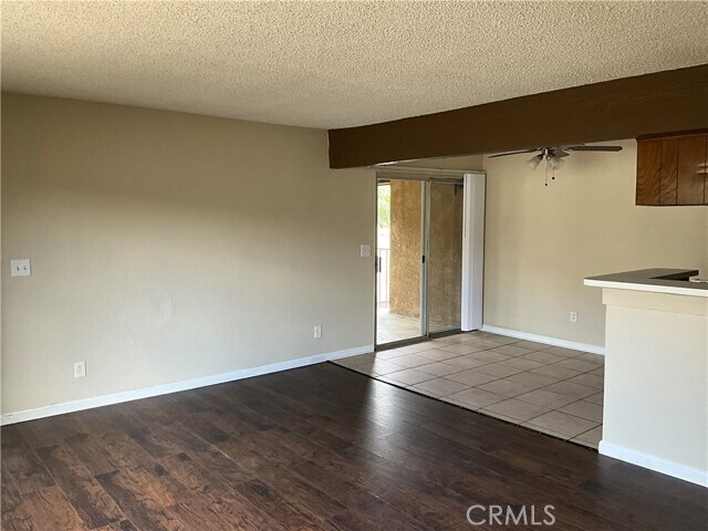 Foto del edificio - 4255 Trevor Ln