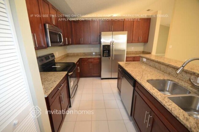 Building Photo - 5602 Aspen Ridge Cir