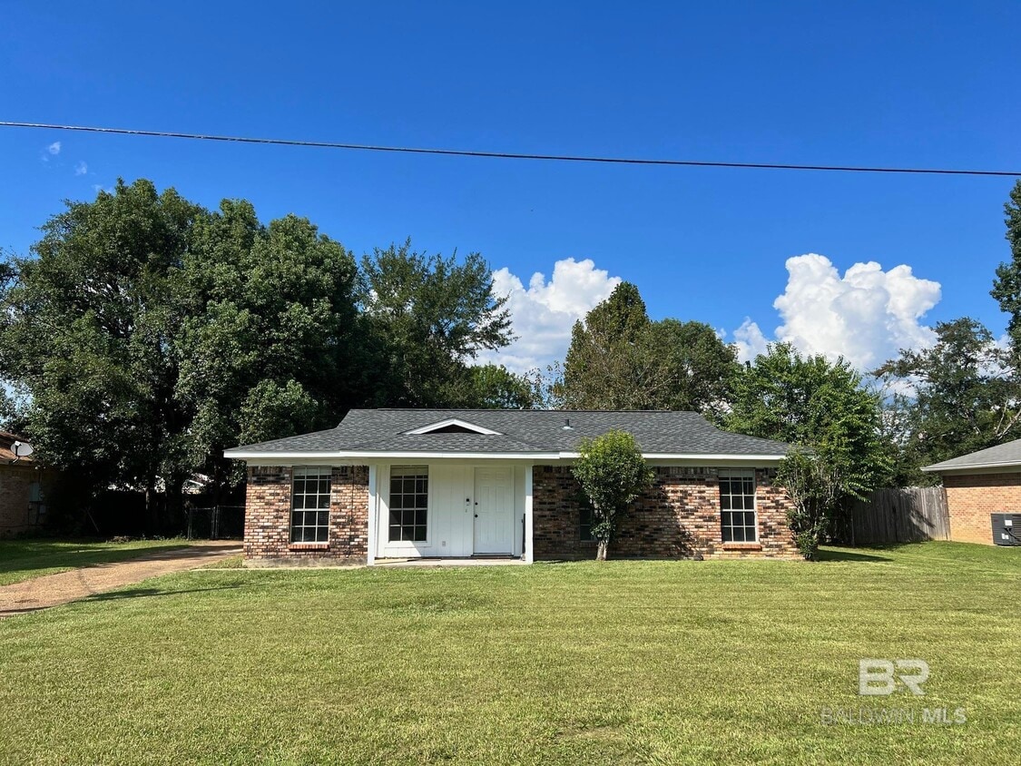 Foto principal - 67 Grimes Ln