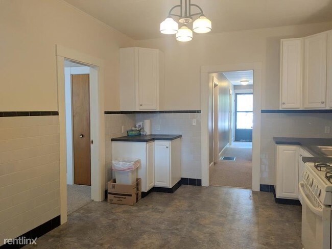 Building Photo - 2 br, 1 bath Apartment - 106A Concord Ave