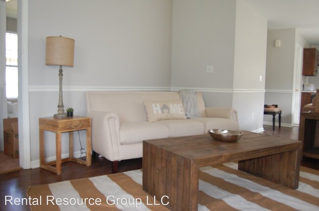 Foto del edificio - 3 br, 2 bath House - 152 Carrington Lane