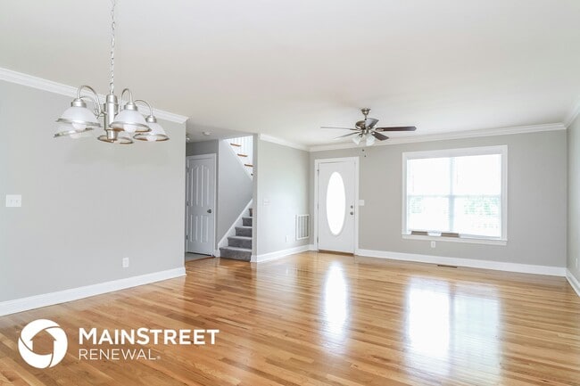 Foto del edificio - 3105 Forest Edge Ct