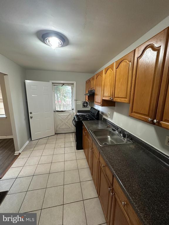 Building Photo - 8206 Durness Ct