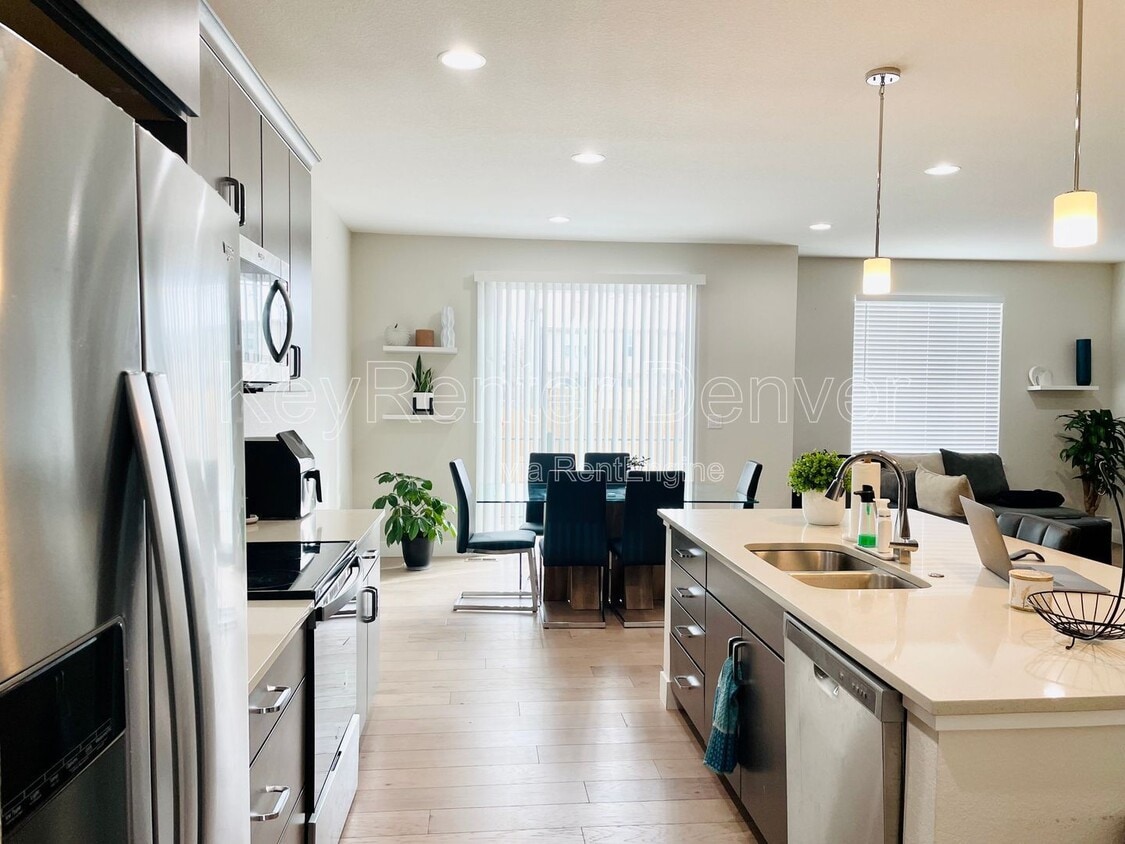 Photo - 9675 East Idaho Place