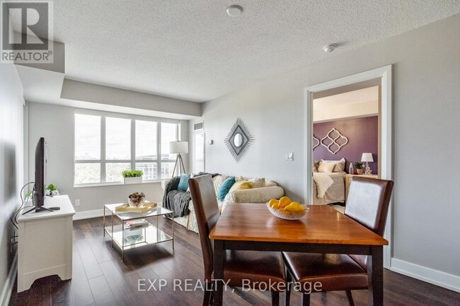 Building Photo - 2 Eva Rd