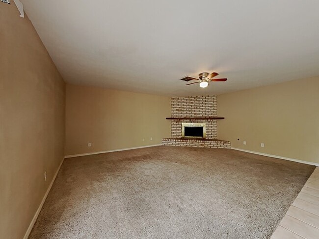 Building Photo - 3122 Birch Creek Dr