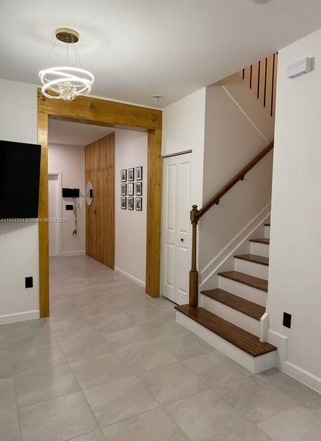 Foto del edificio - 23252 SW 128th Ave