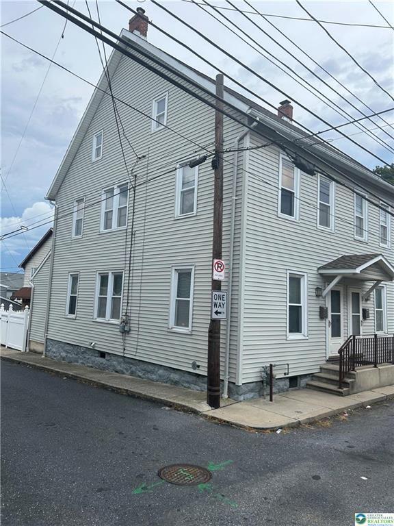 Building Photo - 57 E Raspberry St