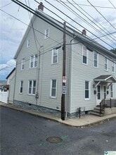 Building Photo - 57 E Raspberry St