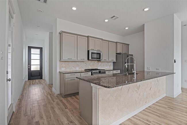 Foto del edificio - 22715 Sutherland Bend Ln