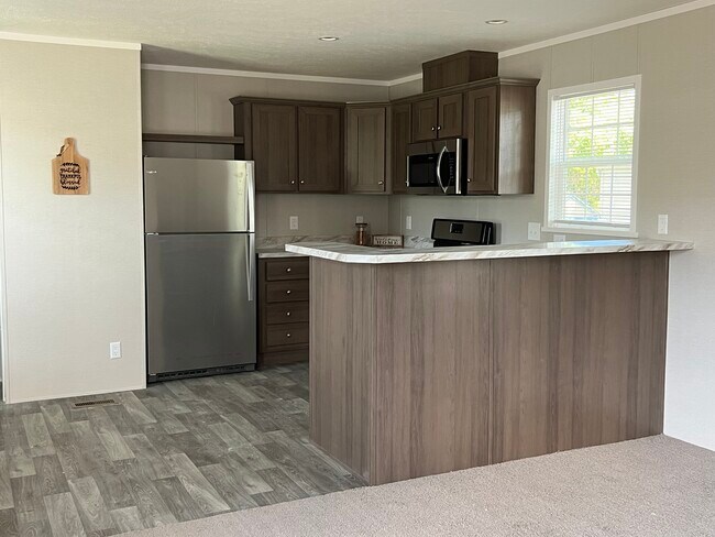 Foto del edificio - 5172 Champagne Dr