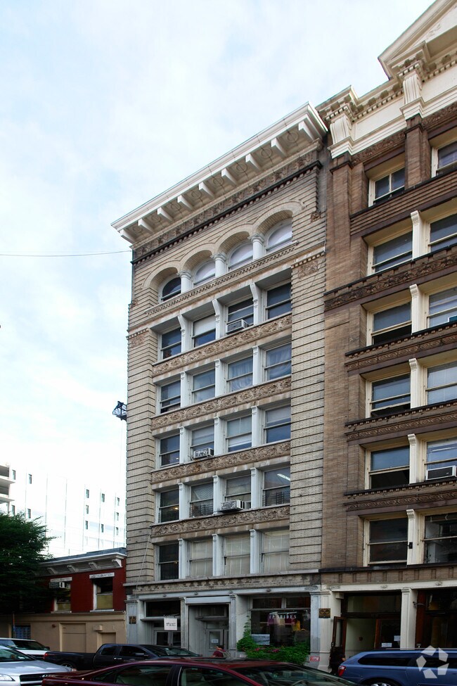 Foto del edificio - 60 Grand St
