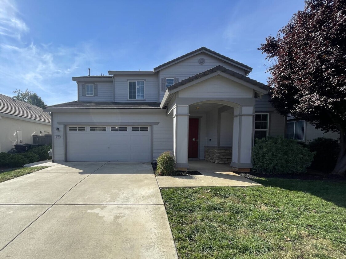 Primary Photo - 4090 Kalamata Way