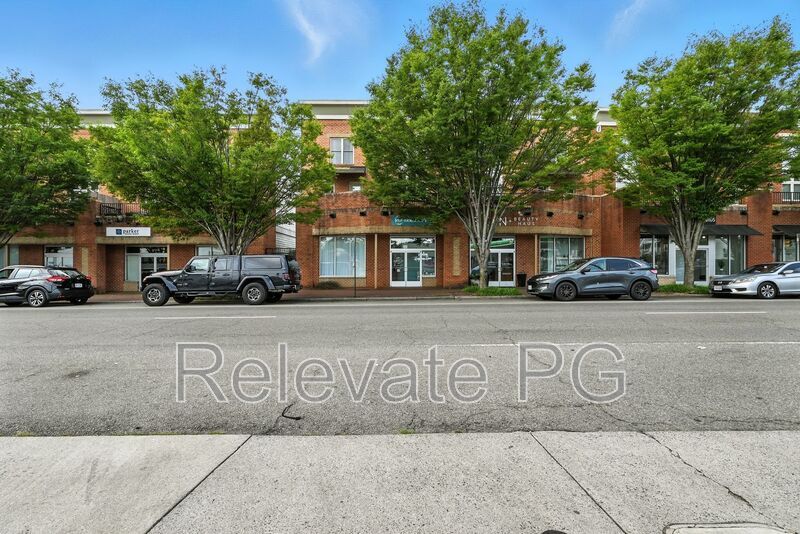 Photo - 1917 W Cary St