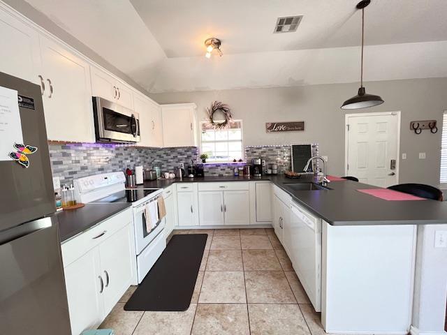 Foto del edificio - 1104 Blueridge Dr