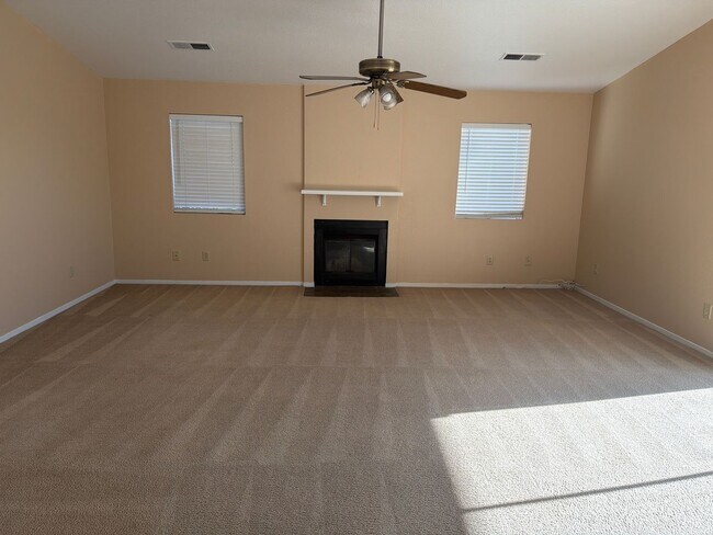 Foto del edificio - Vogt-1519 St. James