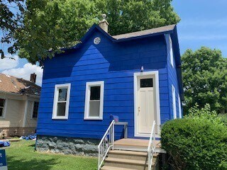 Primary Photo - 2 bedroom 1 bath updated single family home