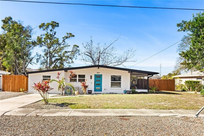 Foto del edificio - 5611 S Sheridan Rd