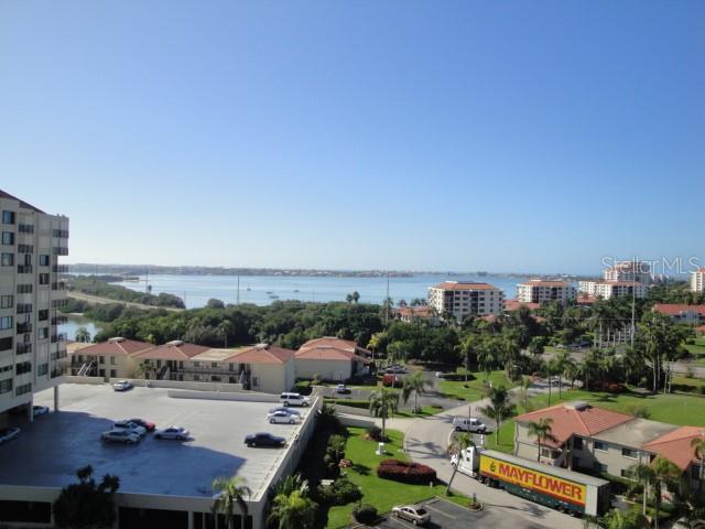 Foto del edificio - 6322 Palma Del Mar Blvd S