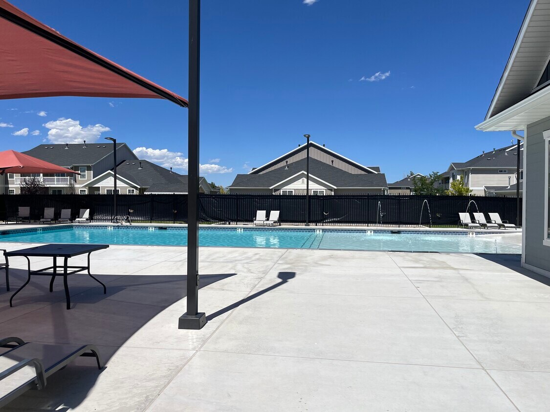 Foto del edificio - 3917 N Cougar Ln