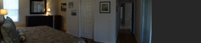 Vestidor en el dormitorio principal - 979 West Skyview Crossing Drive