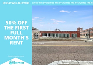 Building Photo - 415 S Front St