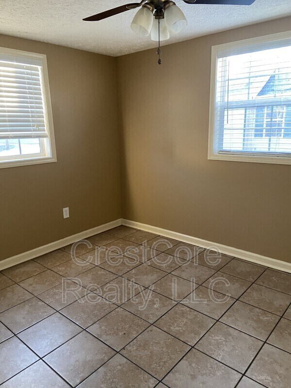 Foto del edificio - 101 W Taylor St