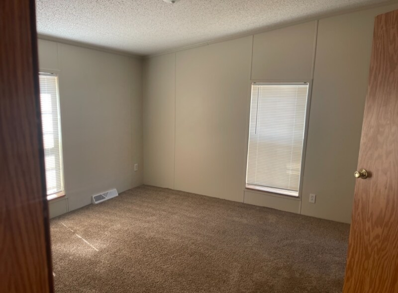 Building Photo - 292 Hunters Rill