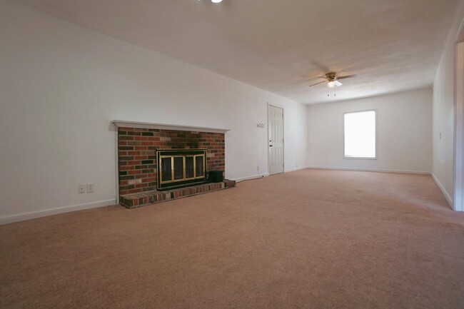 Foto del edificio - West Lafayette School Corp 3bd/2bth (1 car...