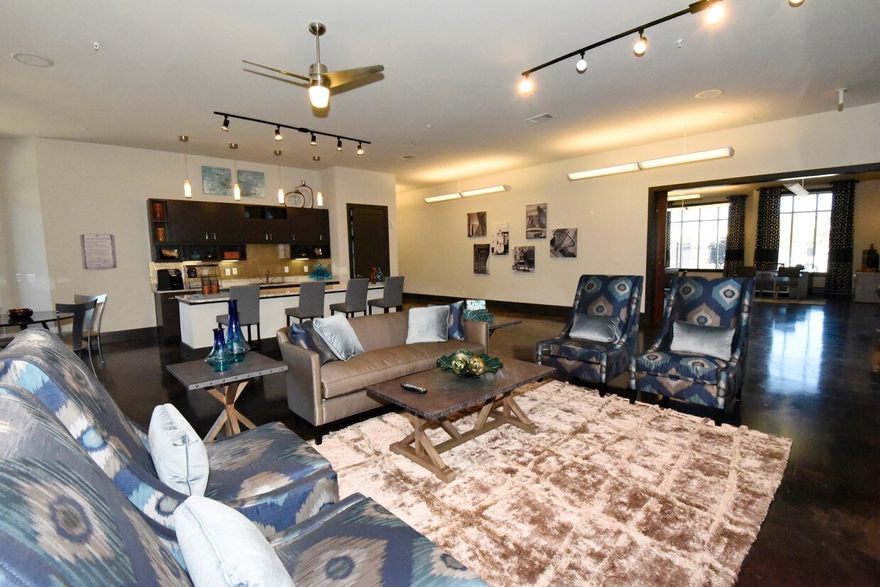 Grand Mason At Waterside Estates Apartments Richmond, TX