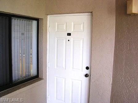 Foto del edificio - 9652 Windsor Gardens Ln