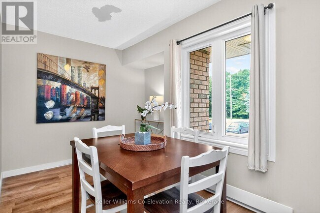 Photo du bâtiment - 159 Church St