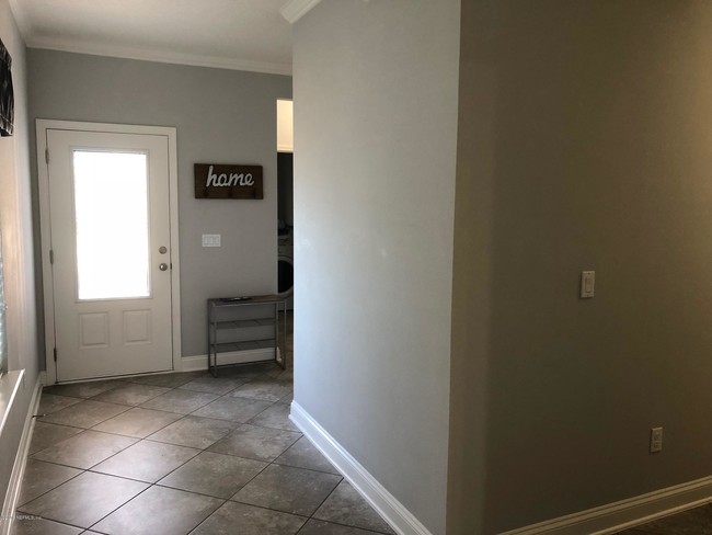 Building Photo - 4019 Coastal Cove Circle