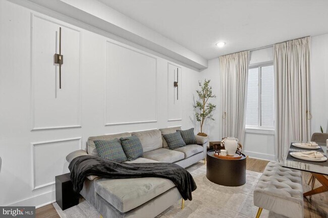 Foto del edificio - 2333 Jasper St