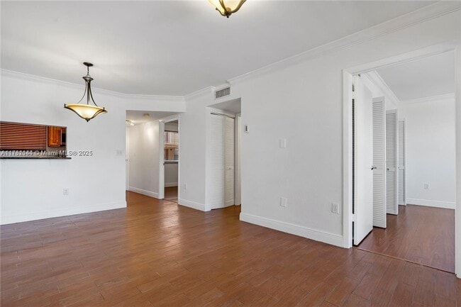 Foto del edificio - 2441 SW 31st Ave