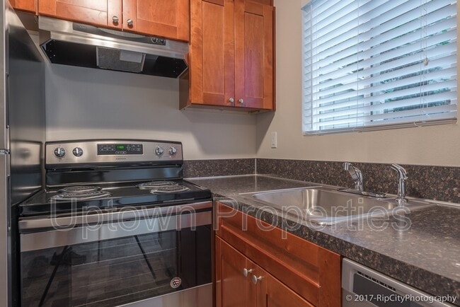 Foto del edificio - 5011 SW Beaverton Hillsdale Hwy