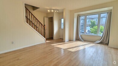 Building Photo - 1600 Mickleborough Dr